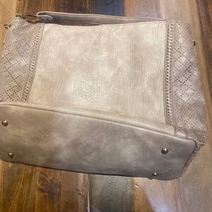 Urban Expression Purse